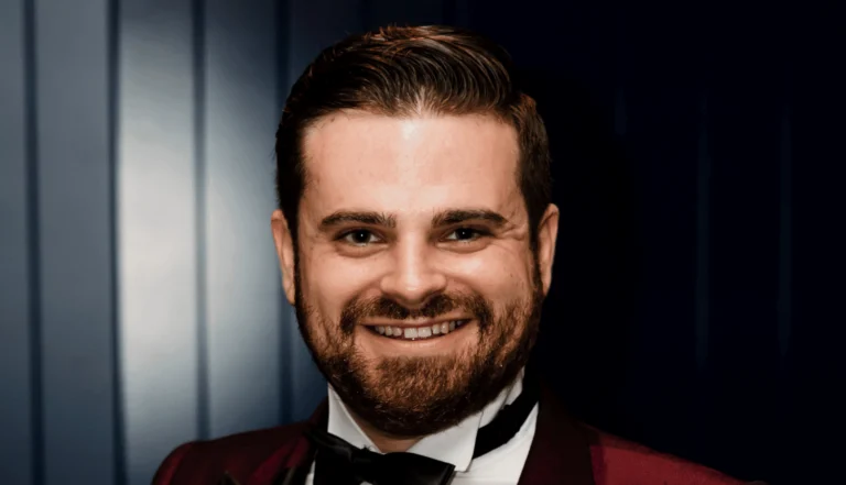 Nathan Cassar – From bullied introvert to extroverted entertainer
